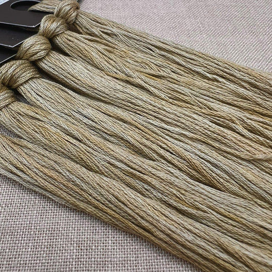 Roxy Floss Collection 8yd Cashmere