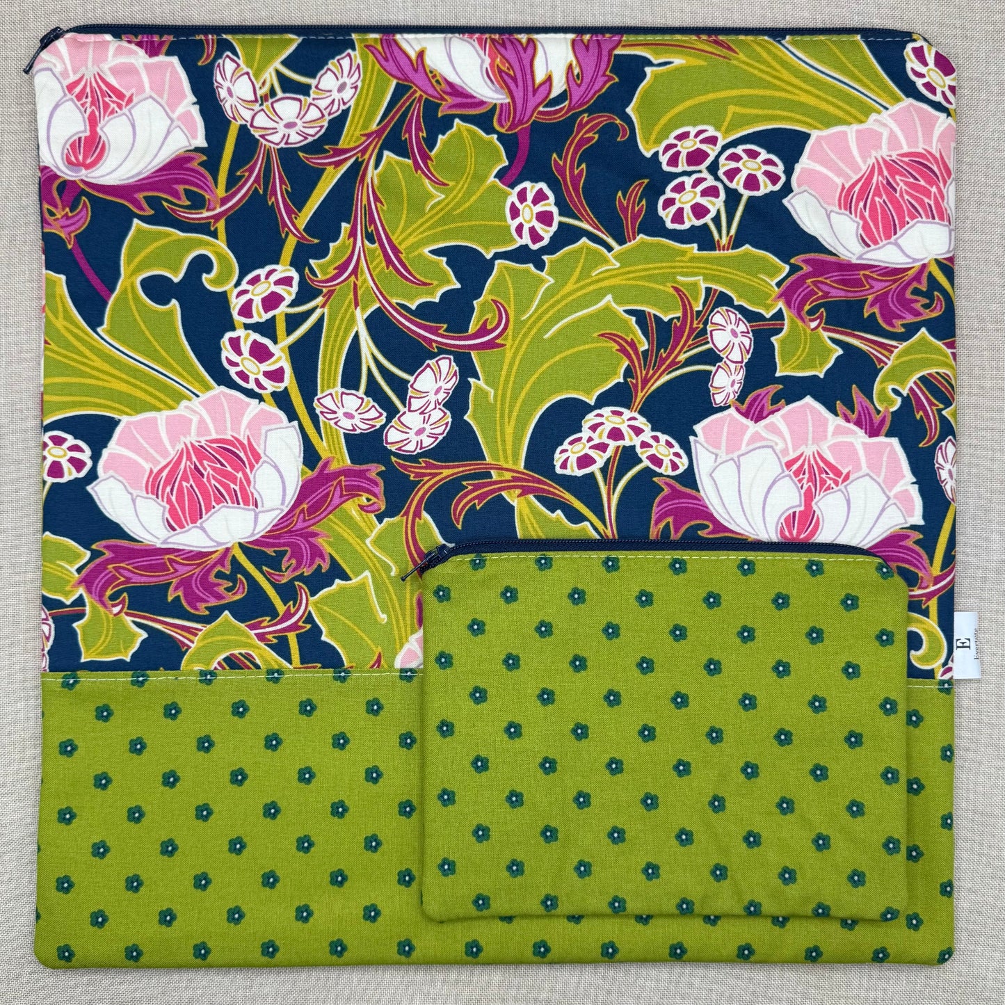 Late Bloomers - Project Bag with Coordinating Notions Pouch