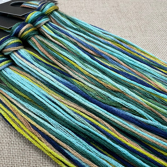 Roxy Floss Collection 8yd Peacock
