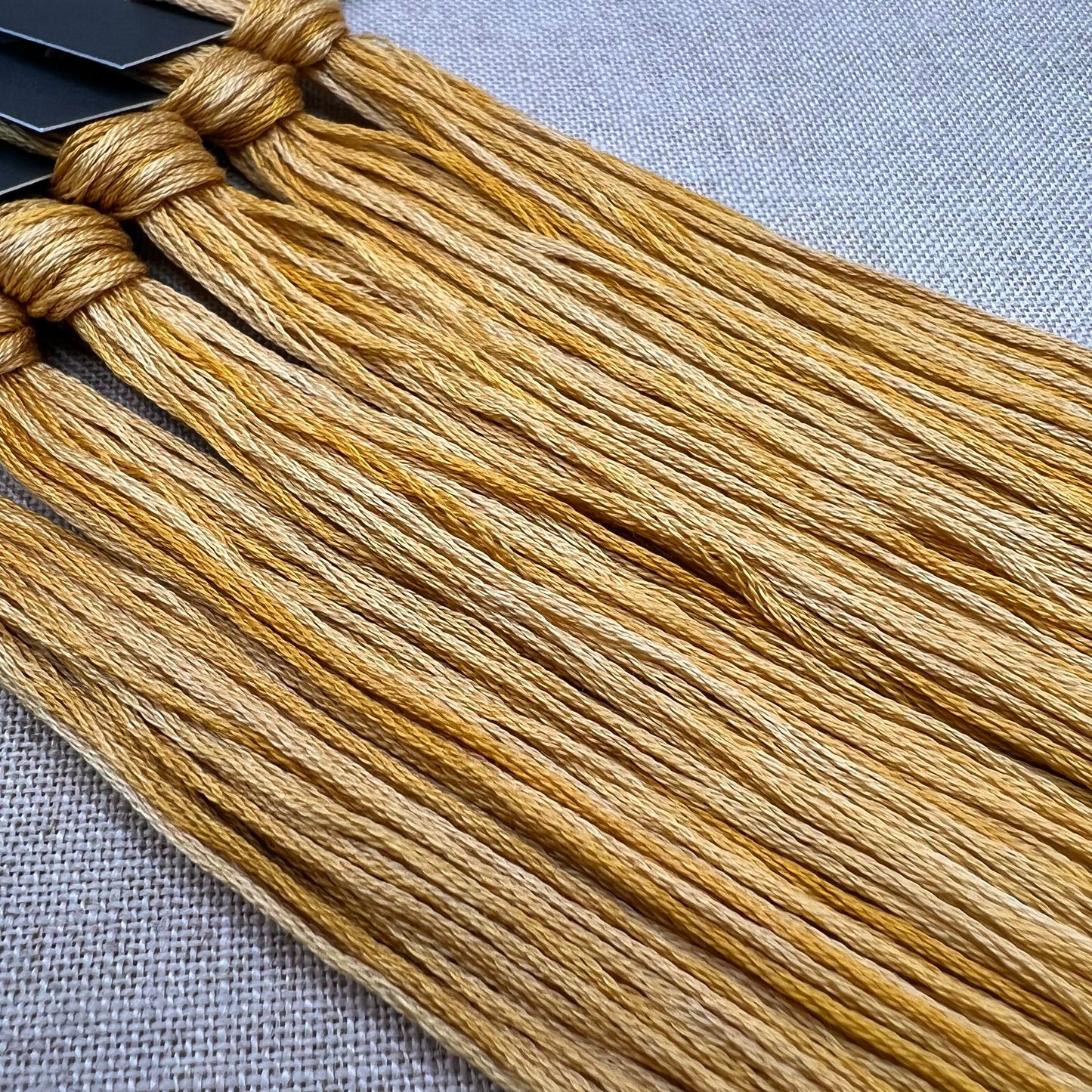Roxy Floss Collection 8yd Honeynut OOAK