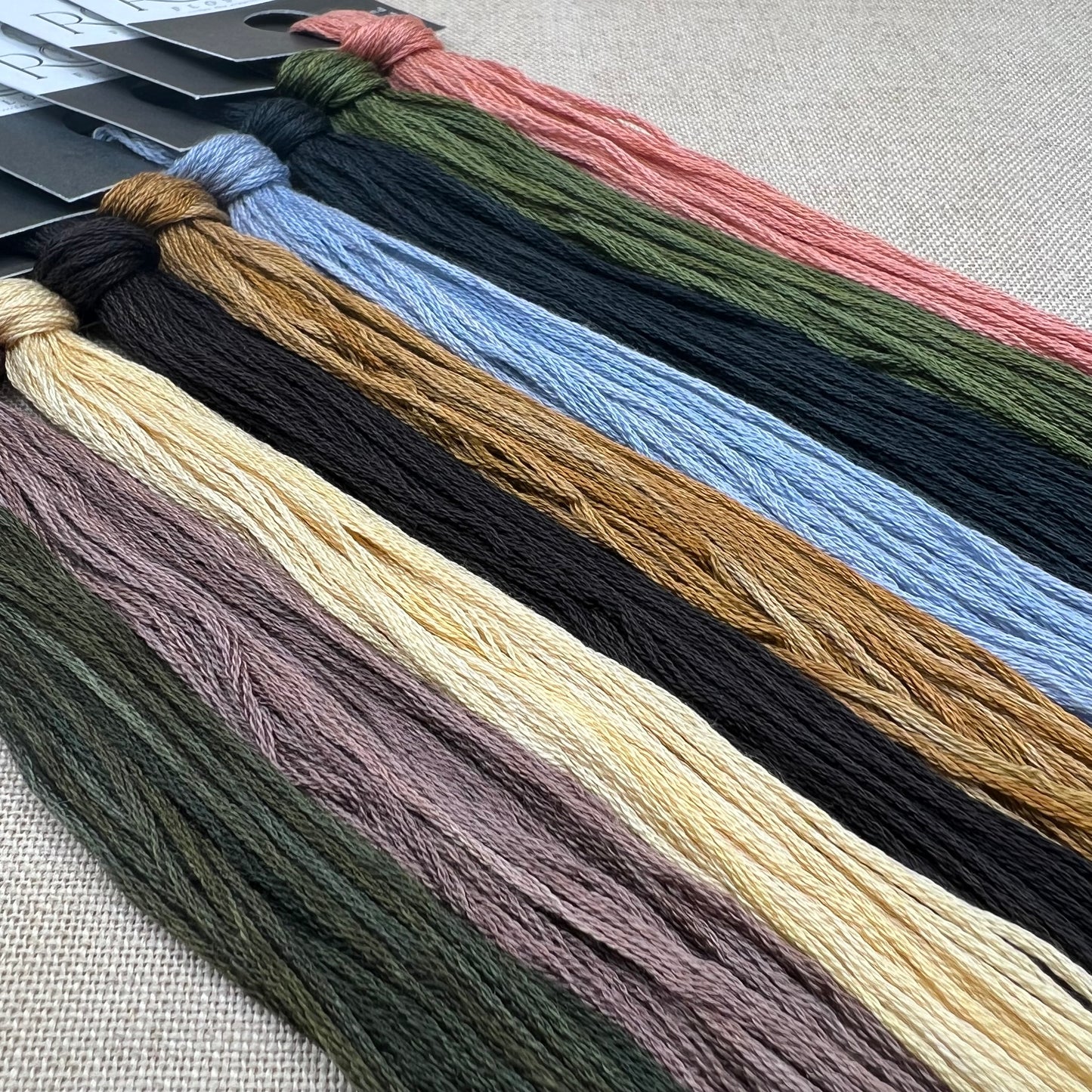 Maximum Cross Stitch - Philadelphia Smith 1813 - Booklet Chart and/or Roxy Floss Pack