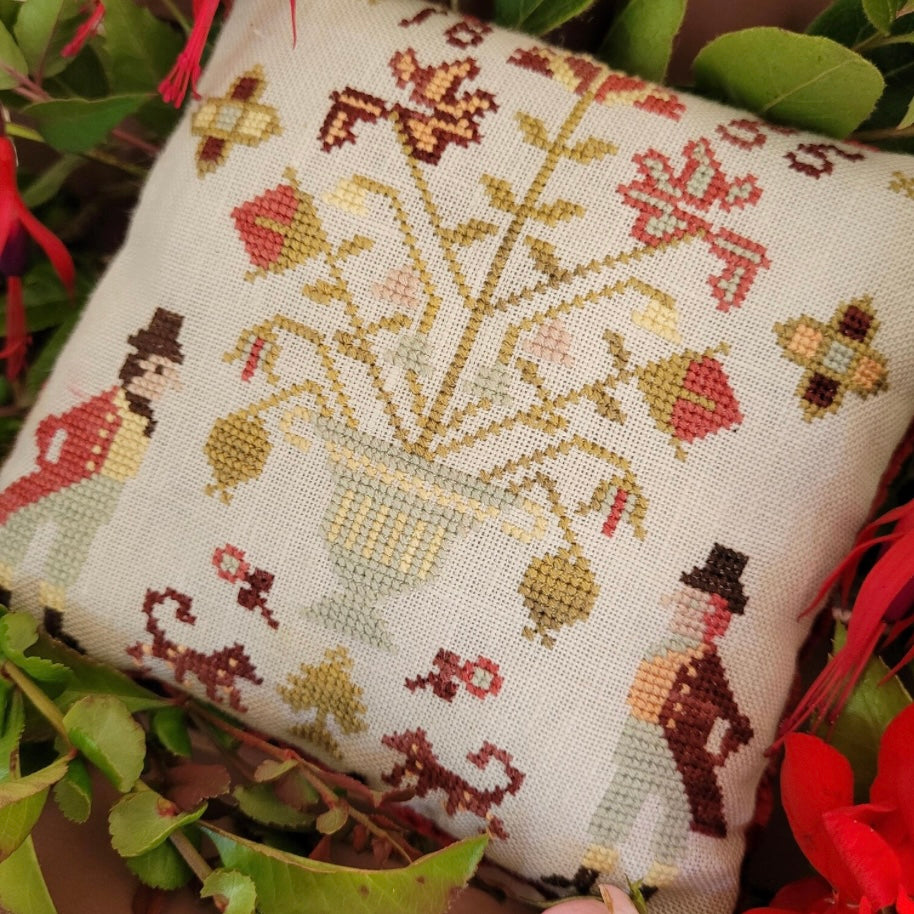Crowsfeetstitching - Christiana's Cushion, 1855 - Booklet Chart and/or Roxy Floss Pack