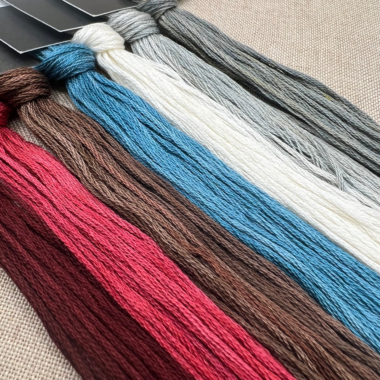 Roxy Floss Co - Ro's Floss Fits