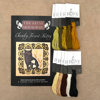 The Artsy Housewife - Chonky Forest Kitty - Booklet Chart IH and/or Roxy Floss Conversion