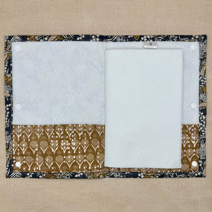 Moth Off - NEW Evertote Flossfolio