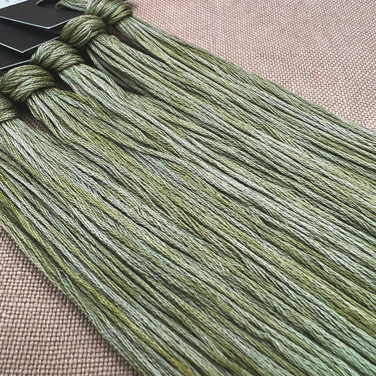 Roxy Floss Collection 8yd Arugula