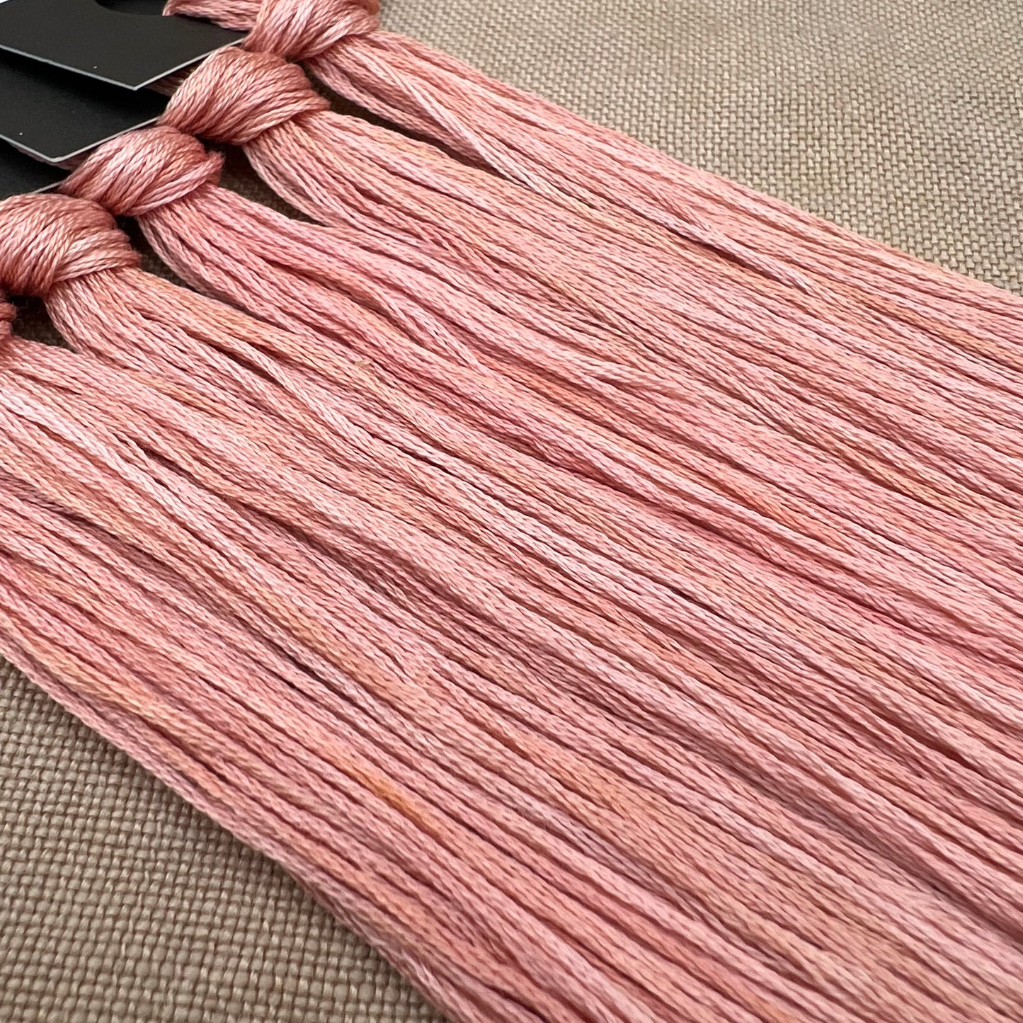 Roxy Floss Collection 8yd Bellini