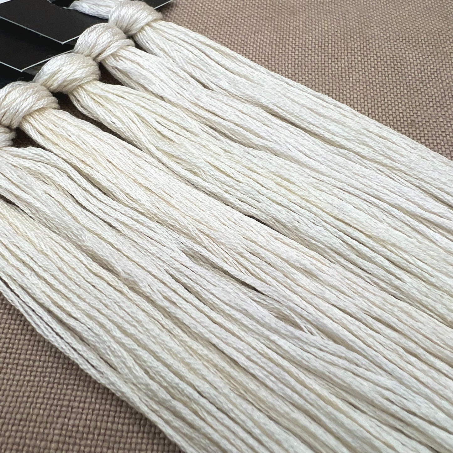 Roxy Floss Collection 8yd Betty White