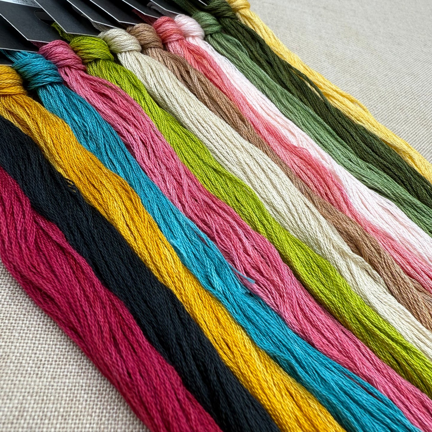 Yasmin's Made with Love - You're Flamezing - Chart and/or Roxy Floss Pack