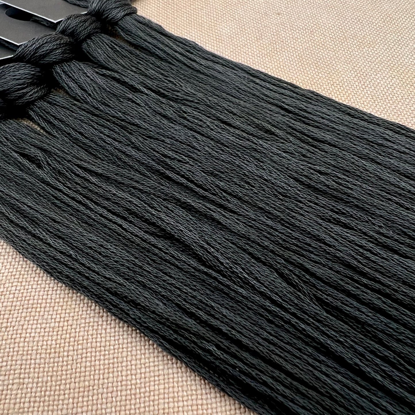 Roxy Floss Collection 8yd Carbon