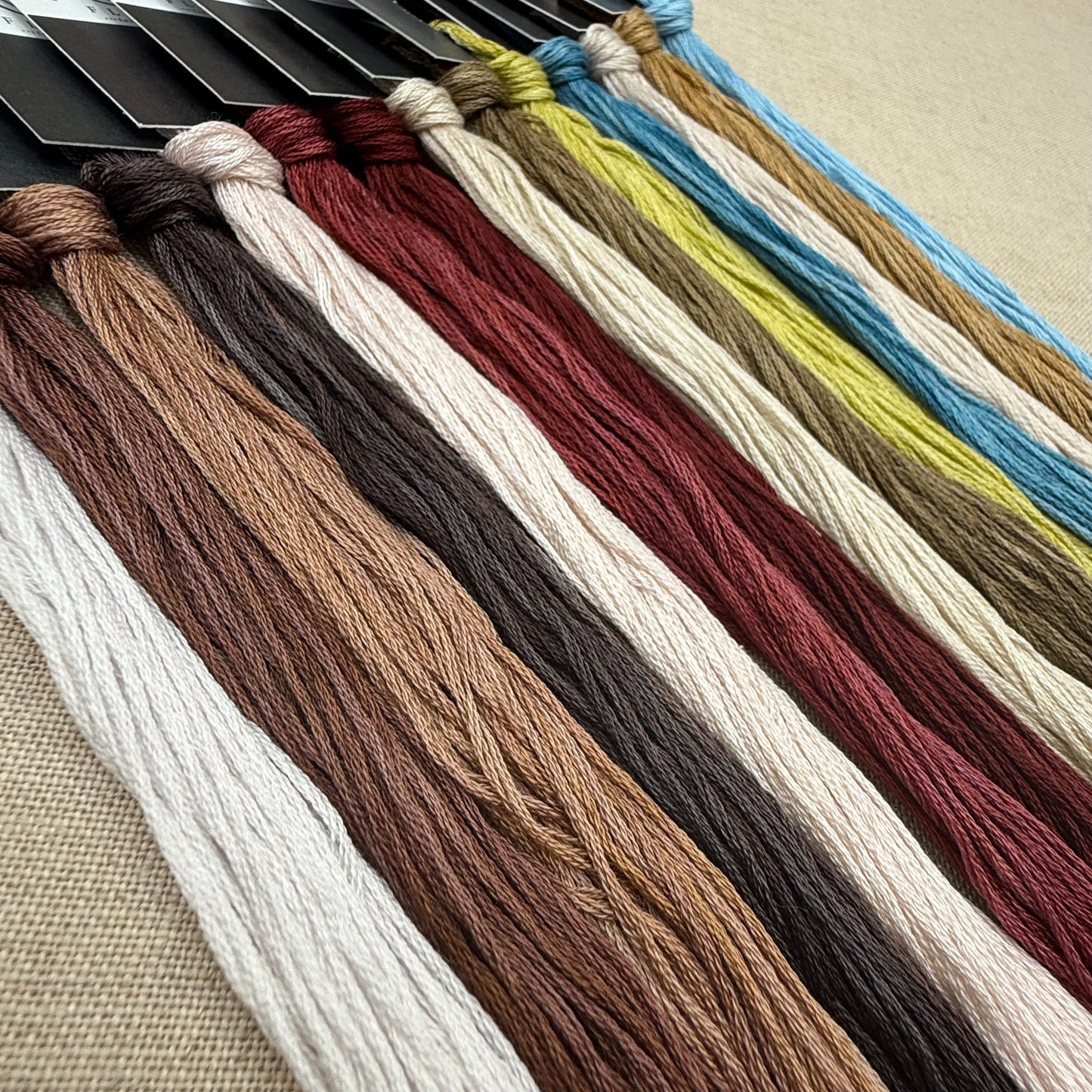 Maximum Cross Stitch - Magic in Everything - Roxy Floss Pack
