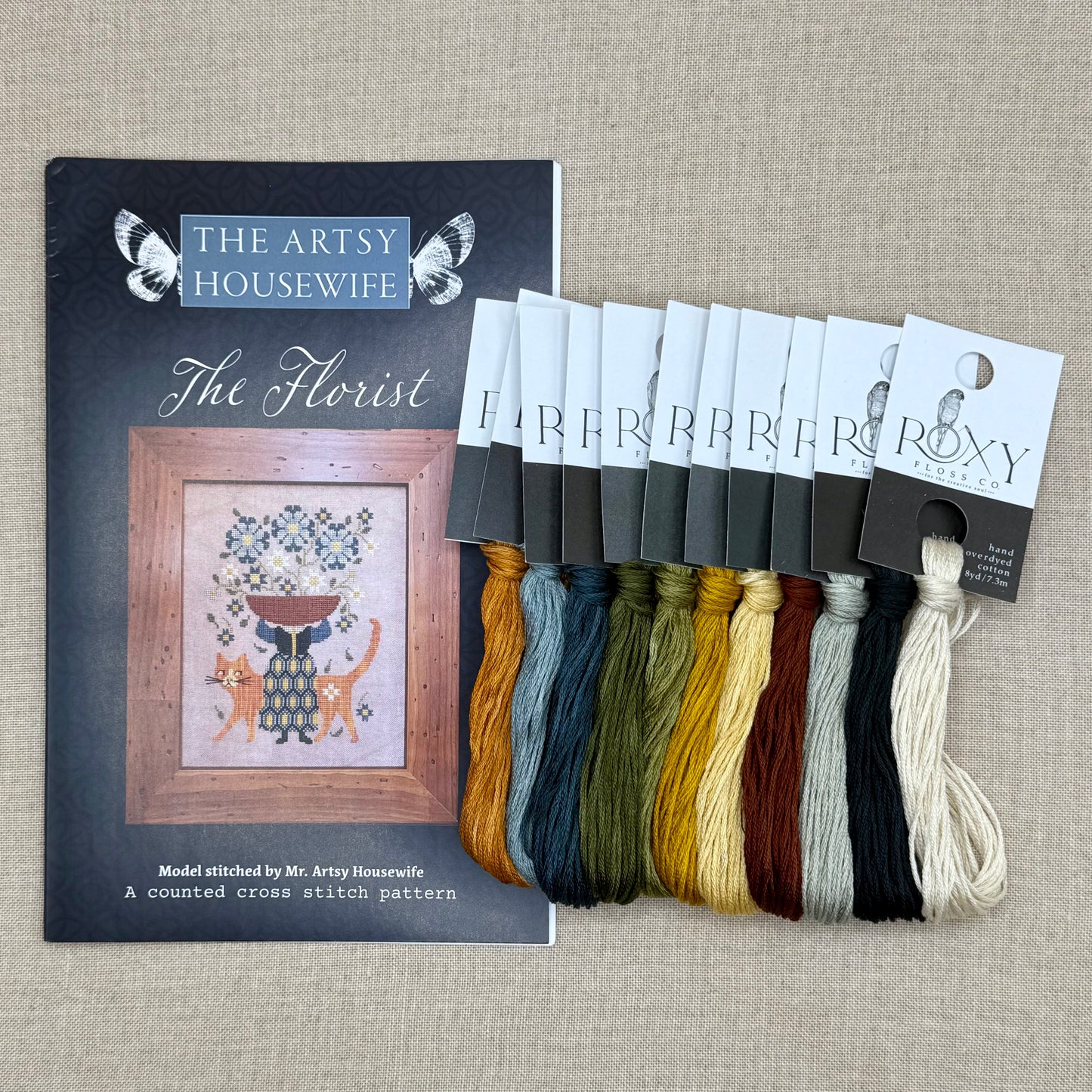 The Artsy Housewife - The Florist - Chart and/or Roxy Floss Conversion