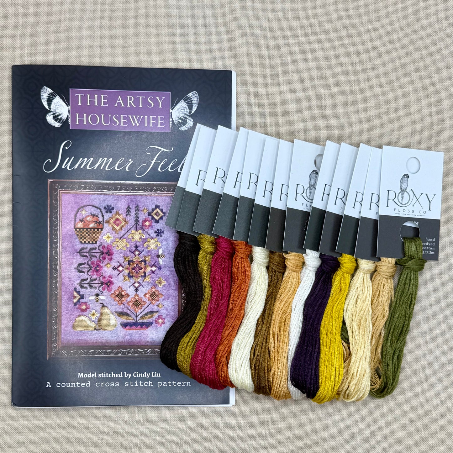 The Artsy Housewife - Summer Feels - Chart and/or Roxy Floss Conversion