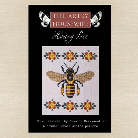 The Artsy Housewife - Honey Bee - Chart IH and/or Roxy Floss Conversion