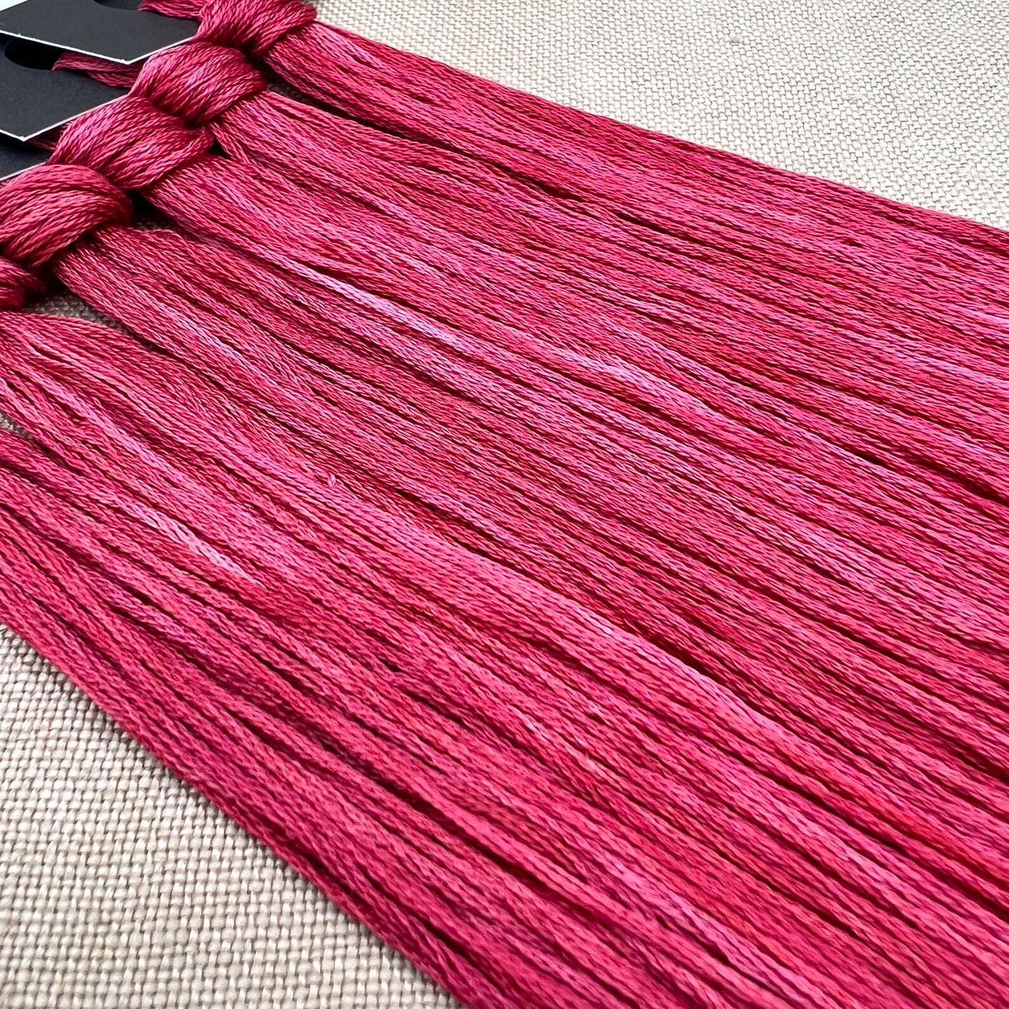 Roxy Floss Collection 8yd Darling