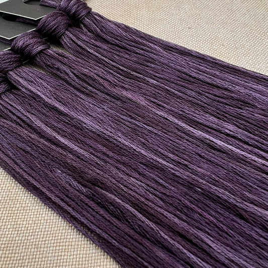 Roxy Floss Collection 8yd Elderberry