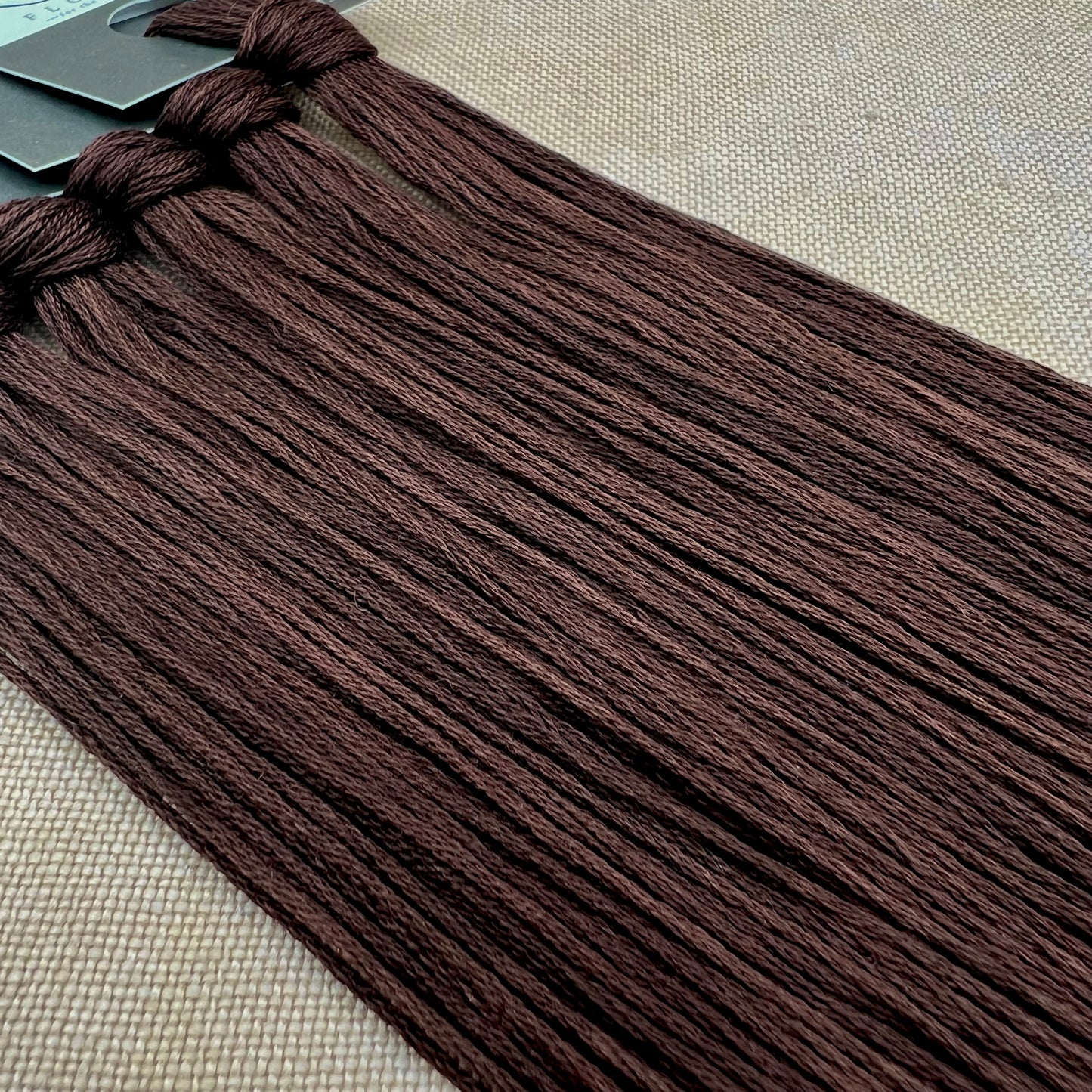 Roxy Floss Collection 8yd Espresso
