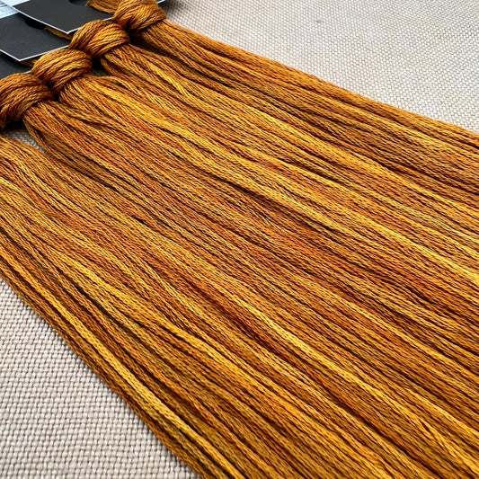Roxy Floss Collection 8yd Gold Lang Syne