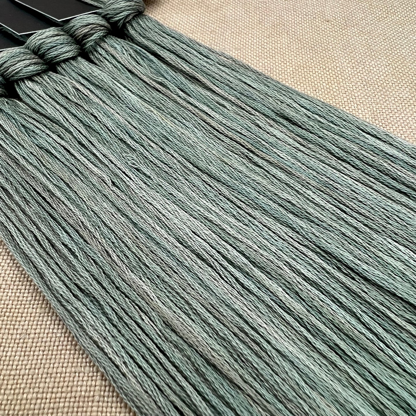Roxy Floss Collection 8yd Graphite