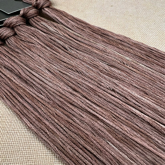 Roxy Floss Collection 8yd Hickory