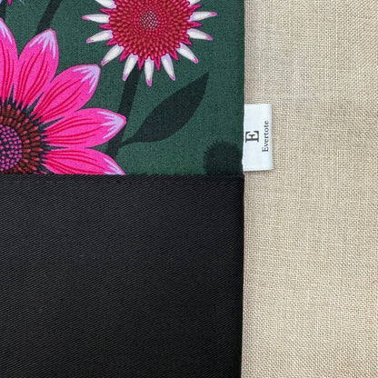 Bright Blooms (Sampler September 2025) - Project Bag with Coordinating Notions Pouch