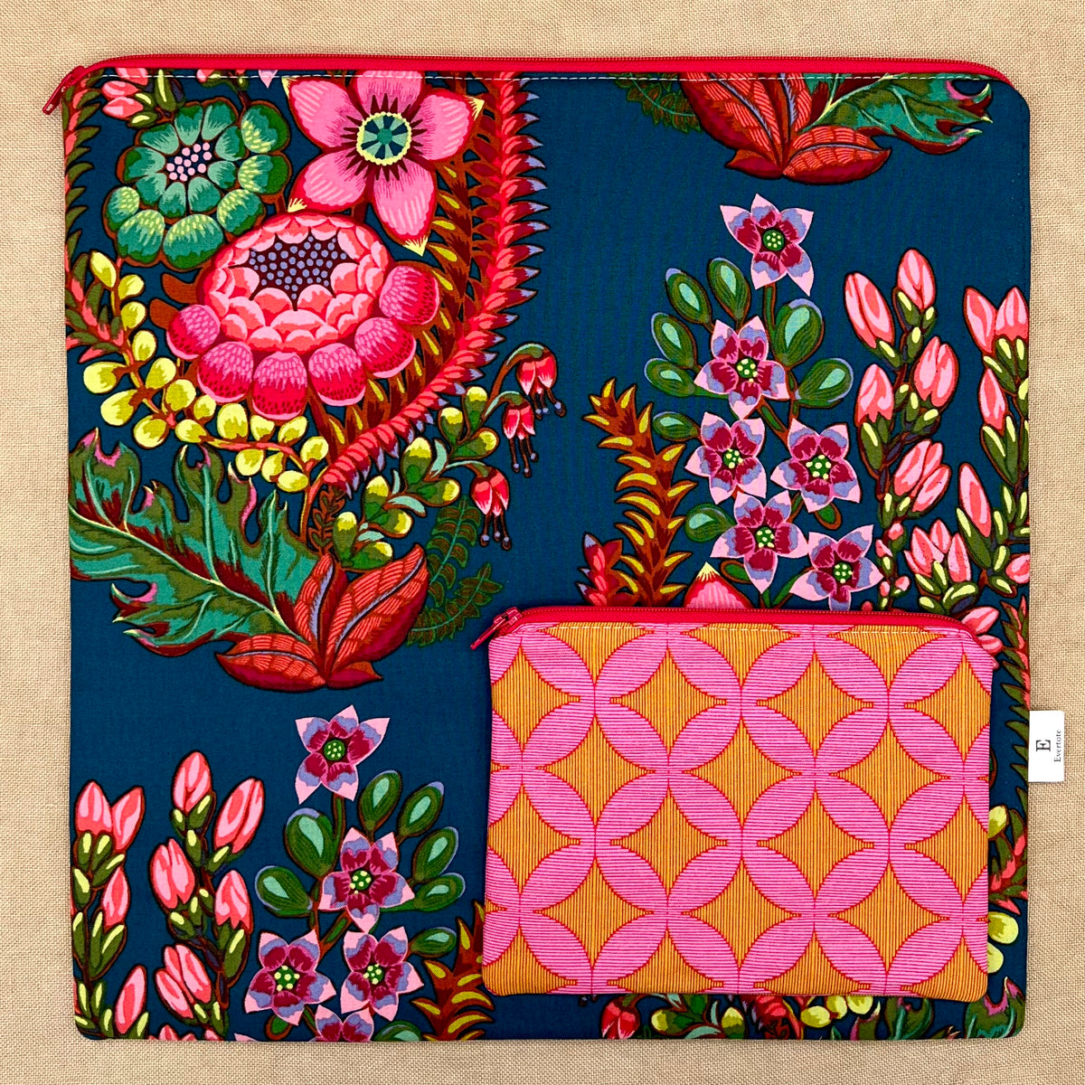 PRE-ORDER: Chimera  - Project Bag with Coordinating Notions Pouch