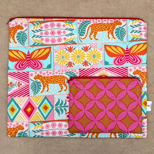 PRE-ORDER: Chimera  - Project Bag with Coordinating Notions Pouch