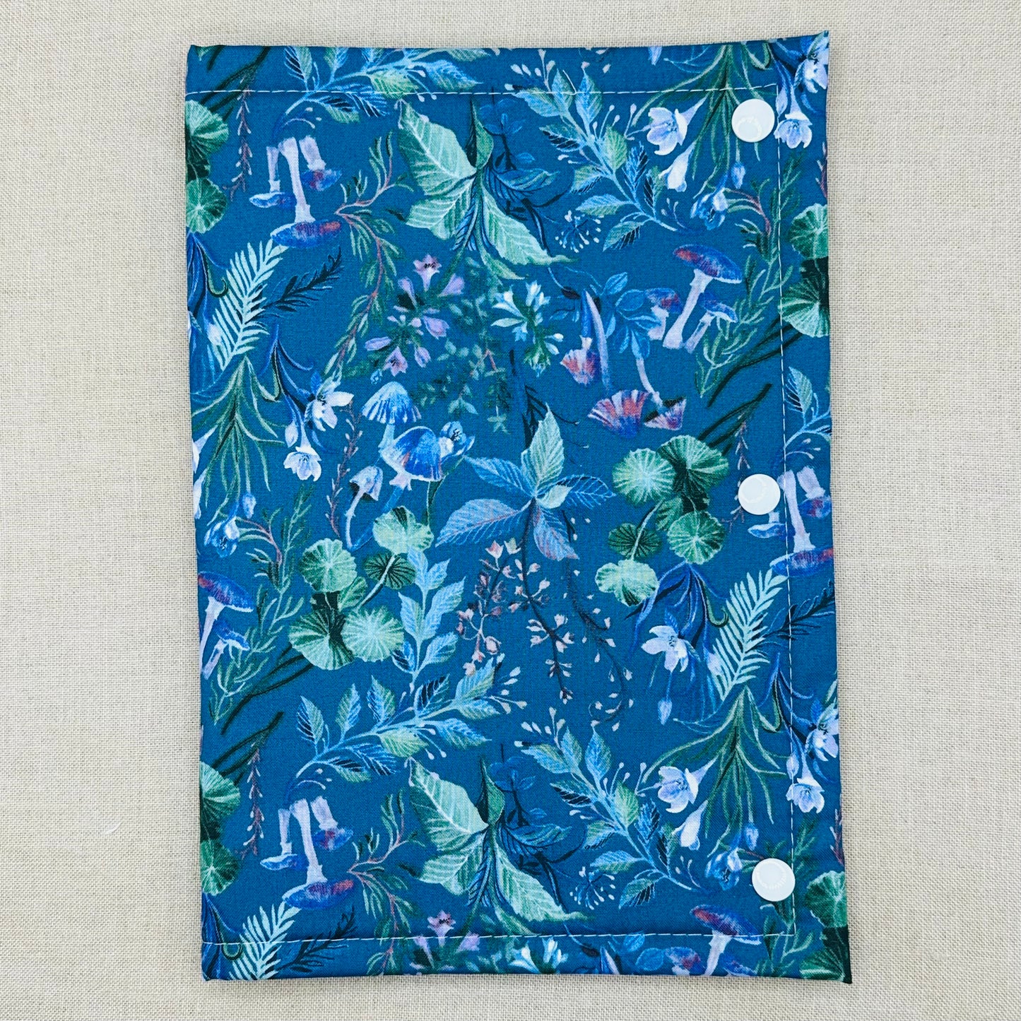 Midnight Forage - NEW Evertote Flossfolio