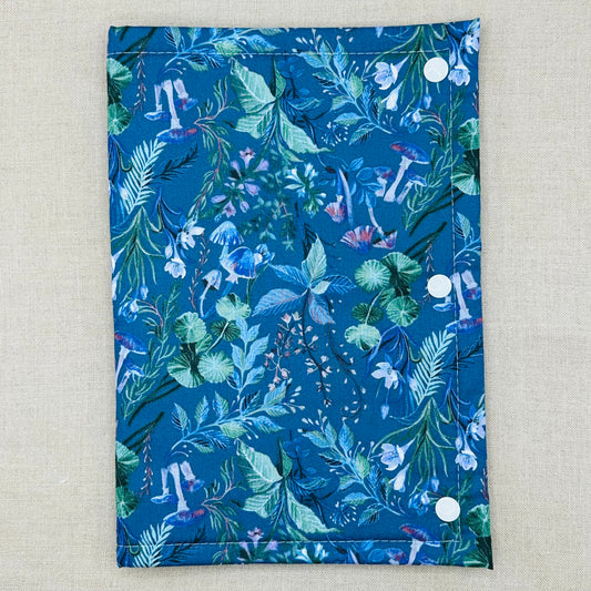 Midnight Forage - NEW Evertote Flossfolio