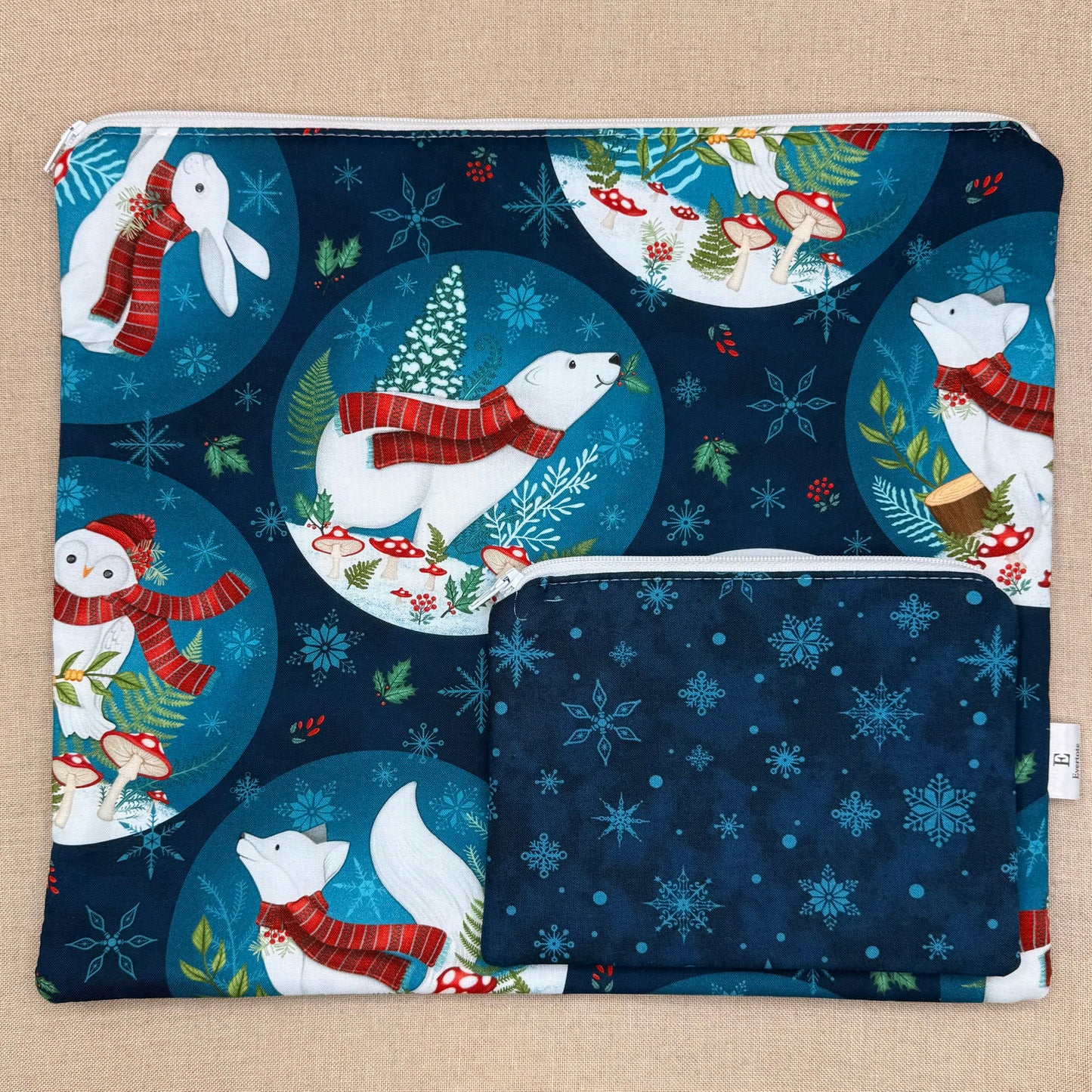 Polar Pals - Project Bag with Coordinating Notions Pouch AND Thread Bed