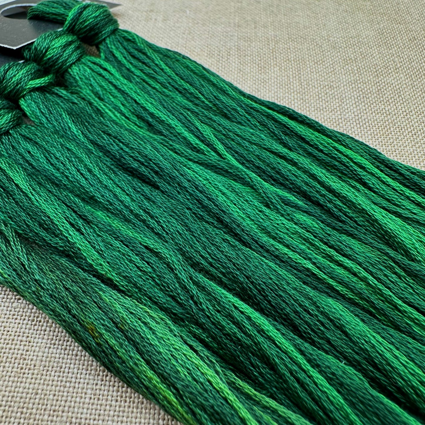 Roxy Floss Collection 8yd & Stein