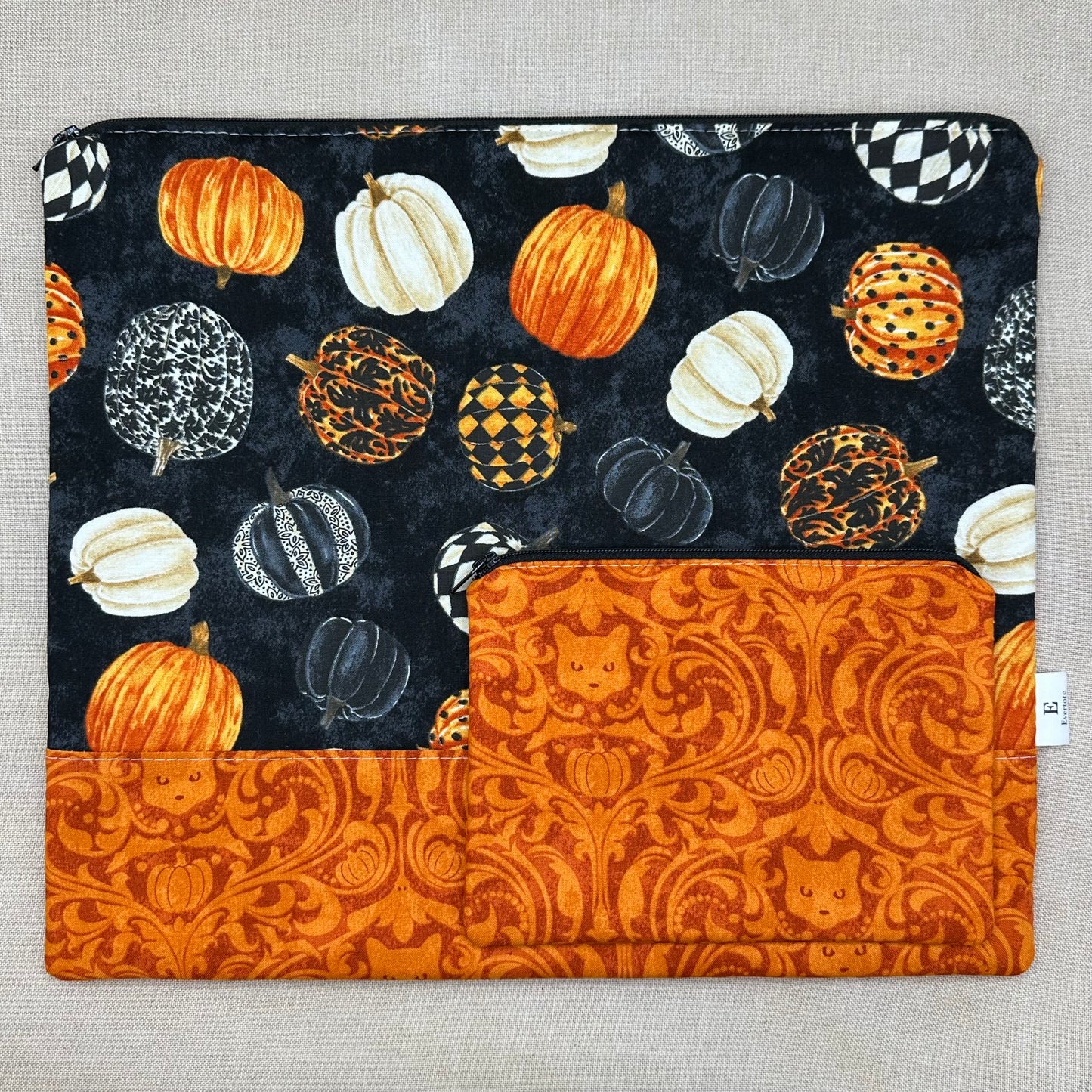 Patterned Pumpkins  - Project Bag with Coordinating Notions Pouch