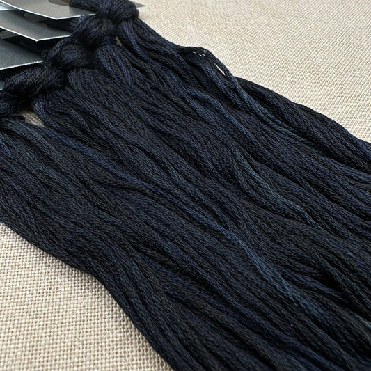 Roxy Floss Collection 8yd Licorice Stick