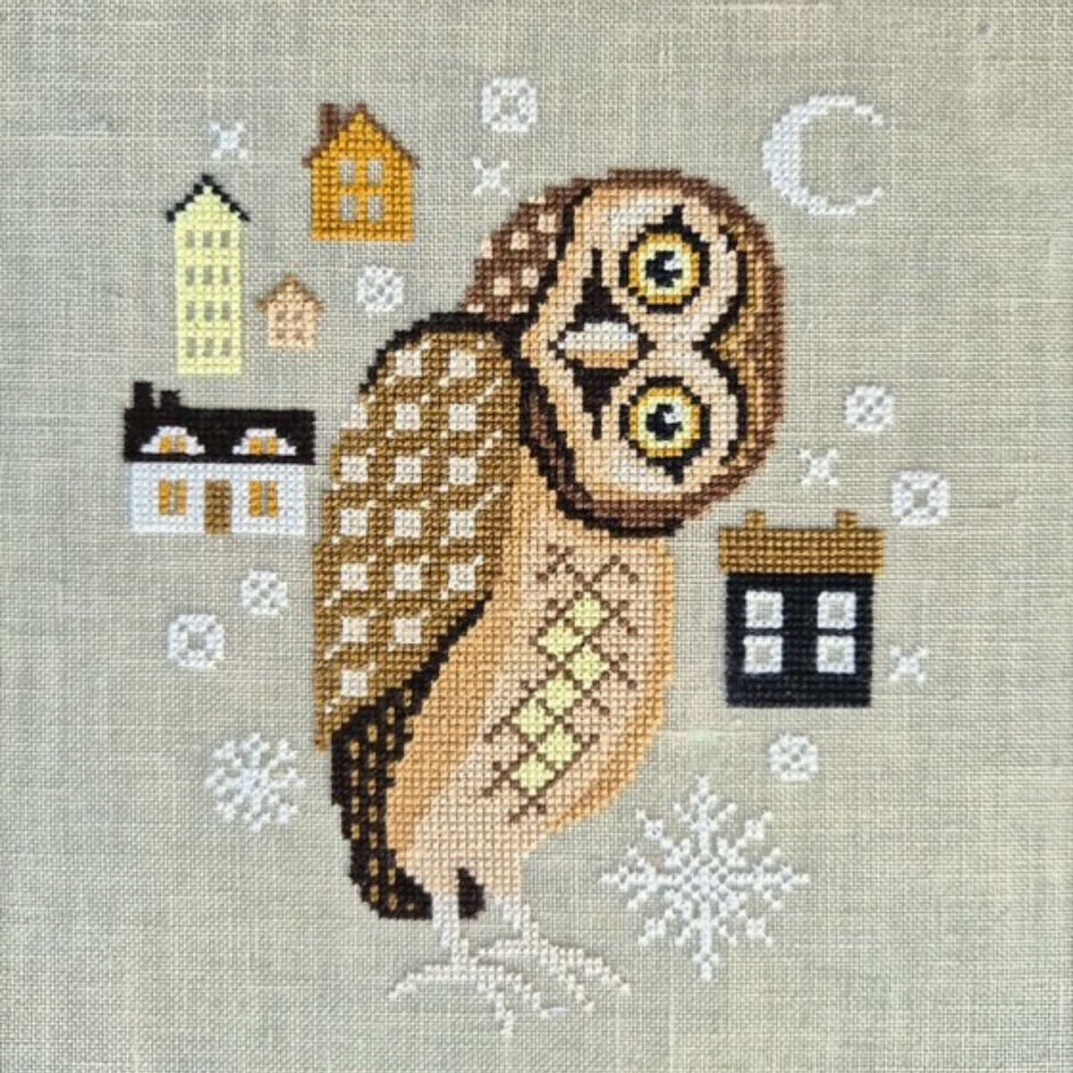 The Artsy Housewife - O is for Owl - Chart IH and/or Roxy Floss Conversion