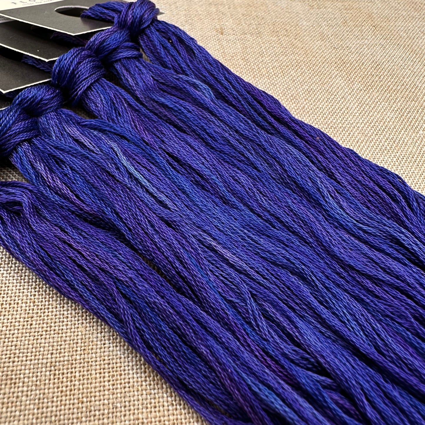 Roxy Floss Collection 8yd Saturn