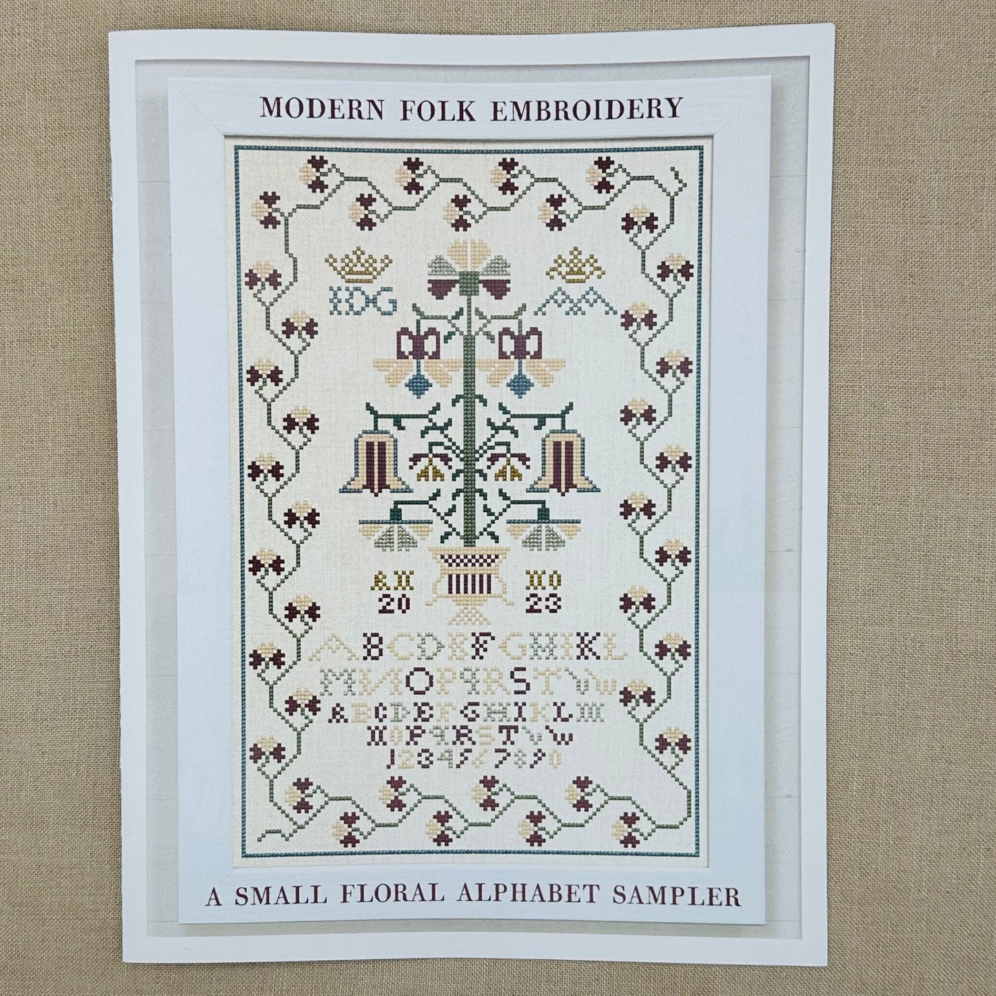 Modern Folk Embroidery - A Small Floral Alphabet Sampler - Booklet Chart