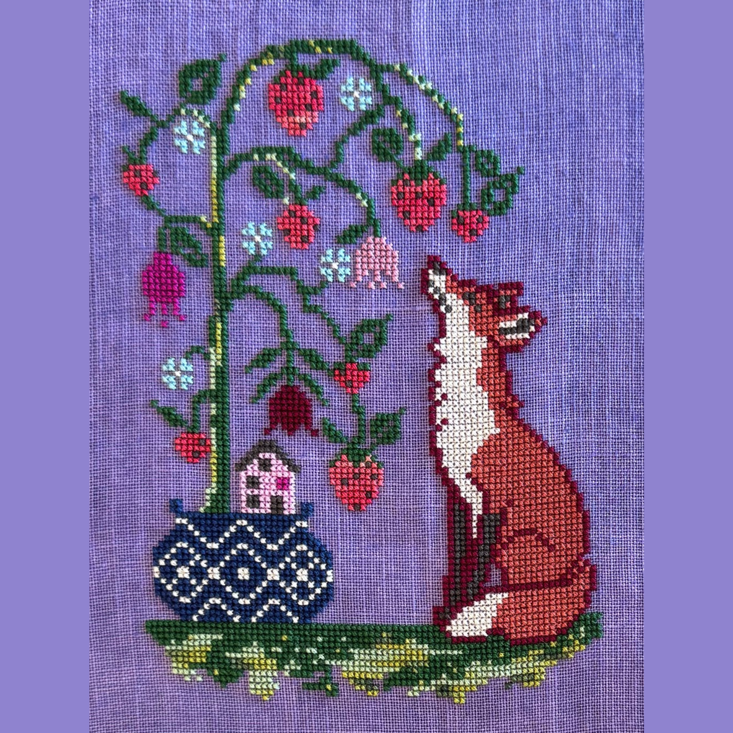 The Marigold Needle - Strawberry Sleuth - Booklet Chart IH and/or Roxy Floss Co Floss