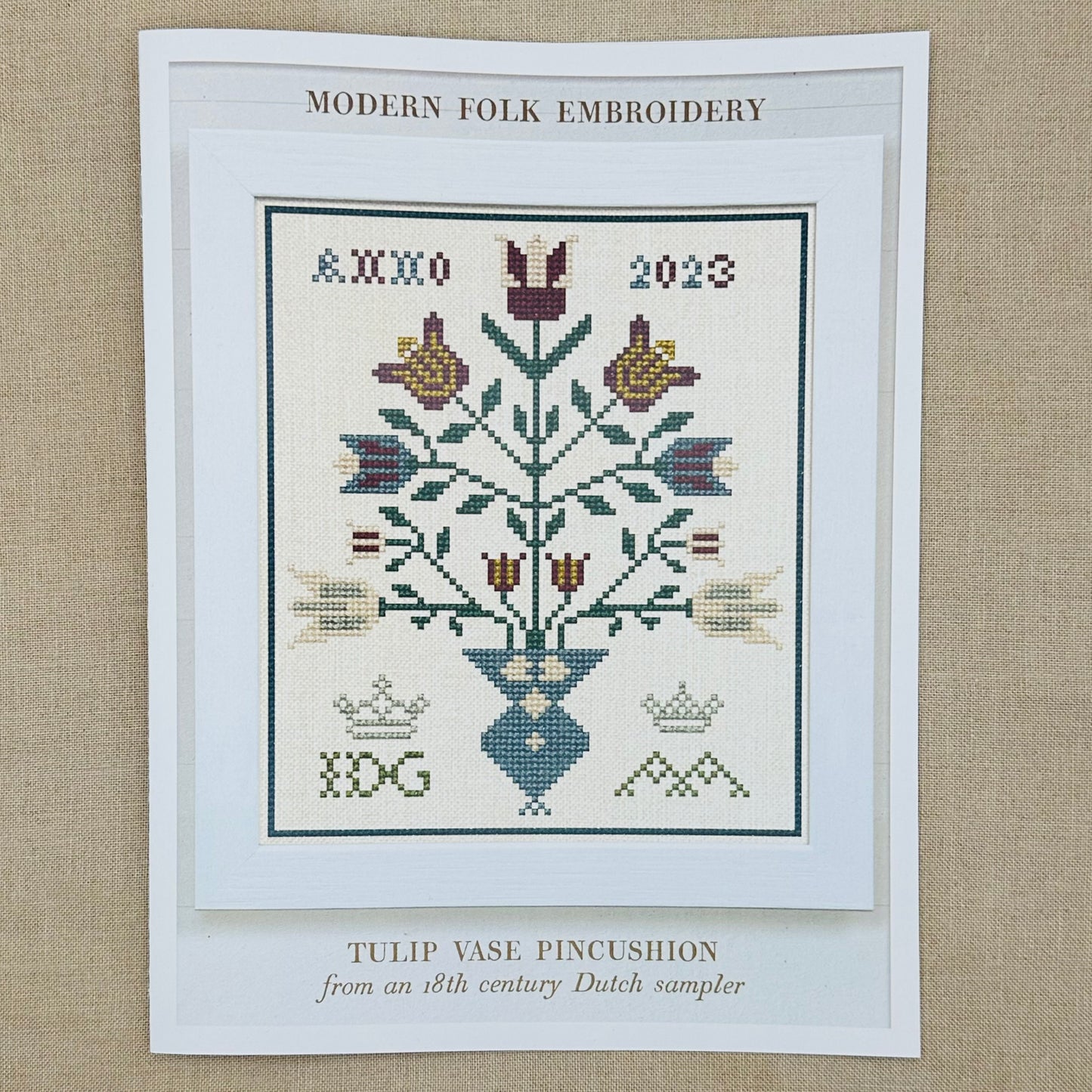 Modern Folk Embroidery -  Tulip Vase Pincushion - Booklet Chart