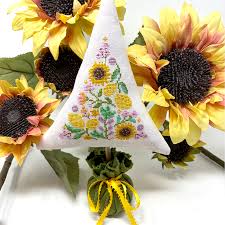 Tiny Modernist - Summer Foliage Tree - Chart IH and/or Roxy Floss Conversion