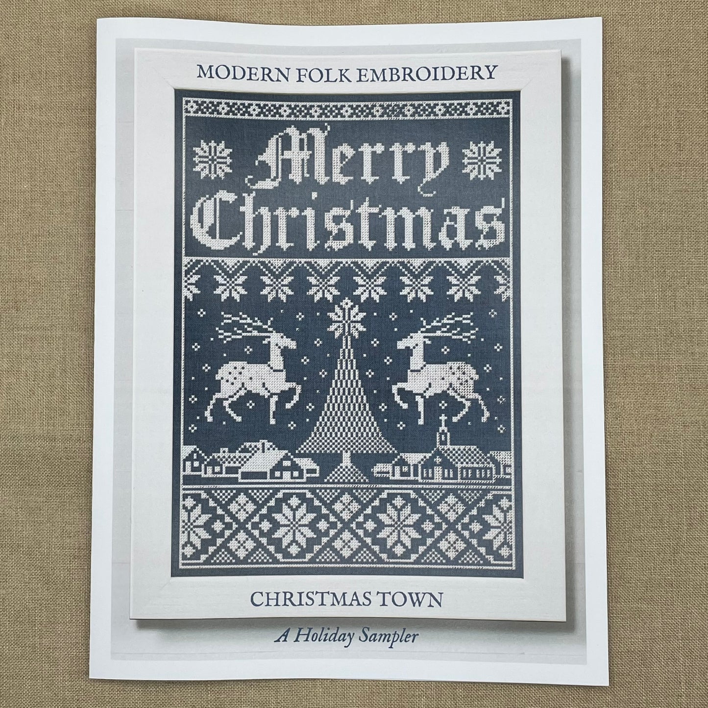 Modern Folk Embroidery - Christmas Town: A Holiday Sampler - Booklet Chart