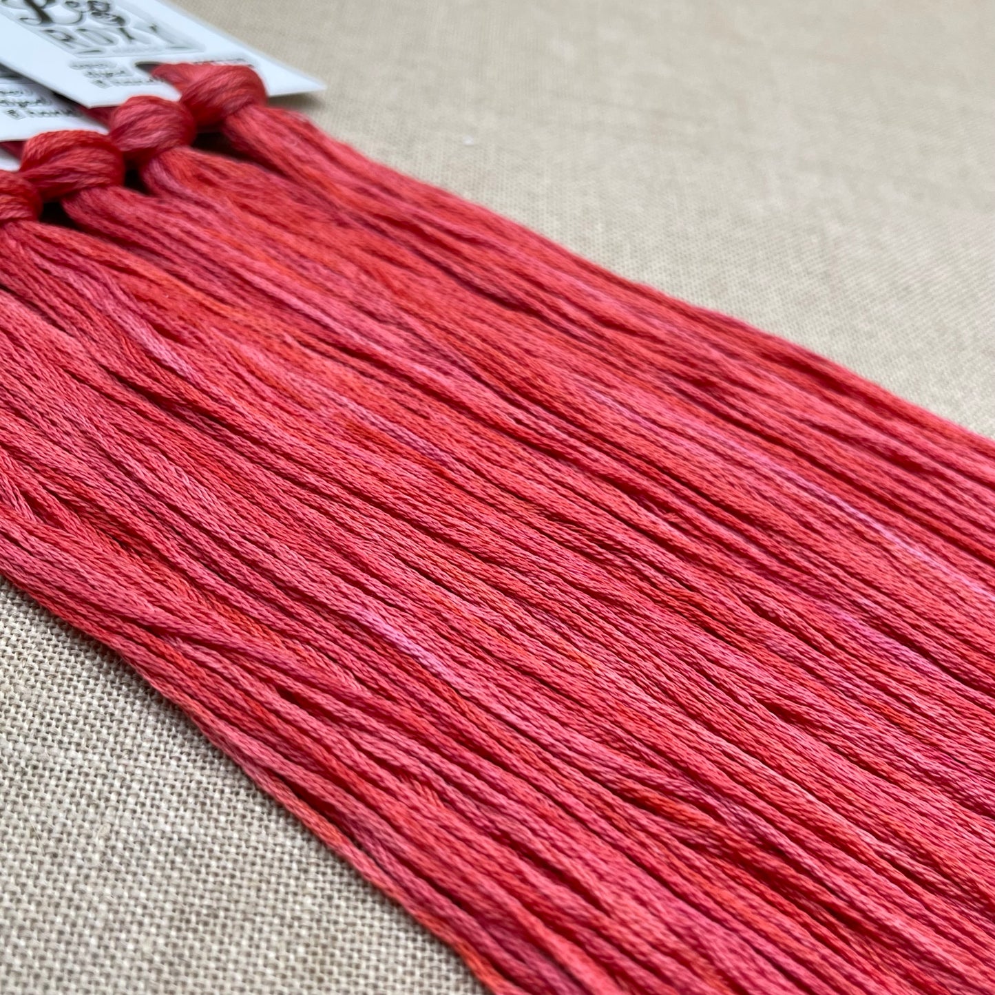 Roxy Floss Collection 8yd Fuzzy Peach