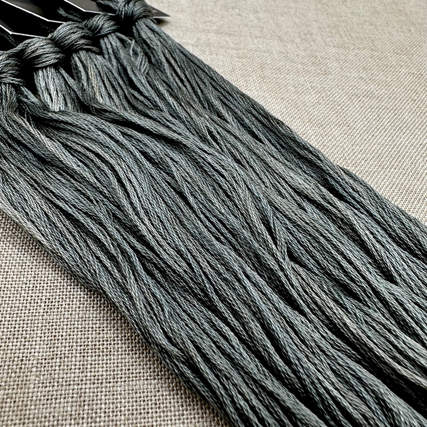 Roxy Floss Collection 8yd Graphite