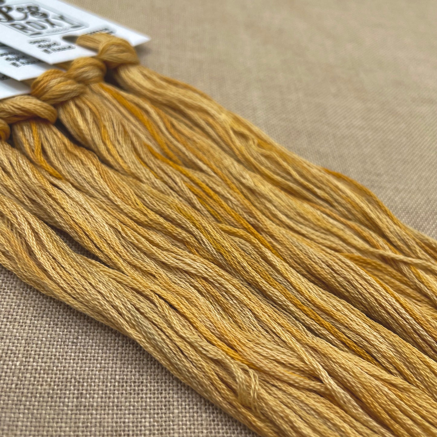 Roxy Floss Collection 8yd Haystack