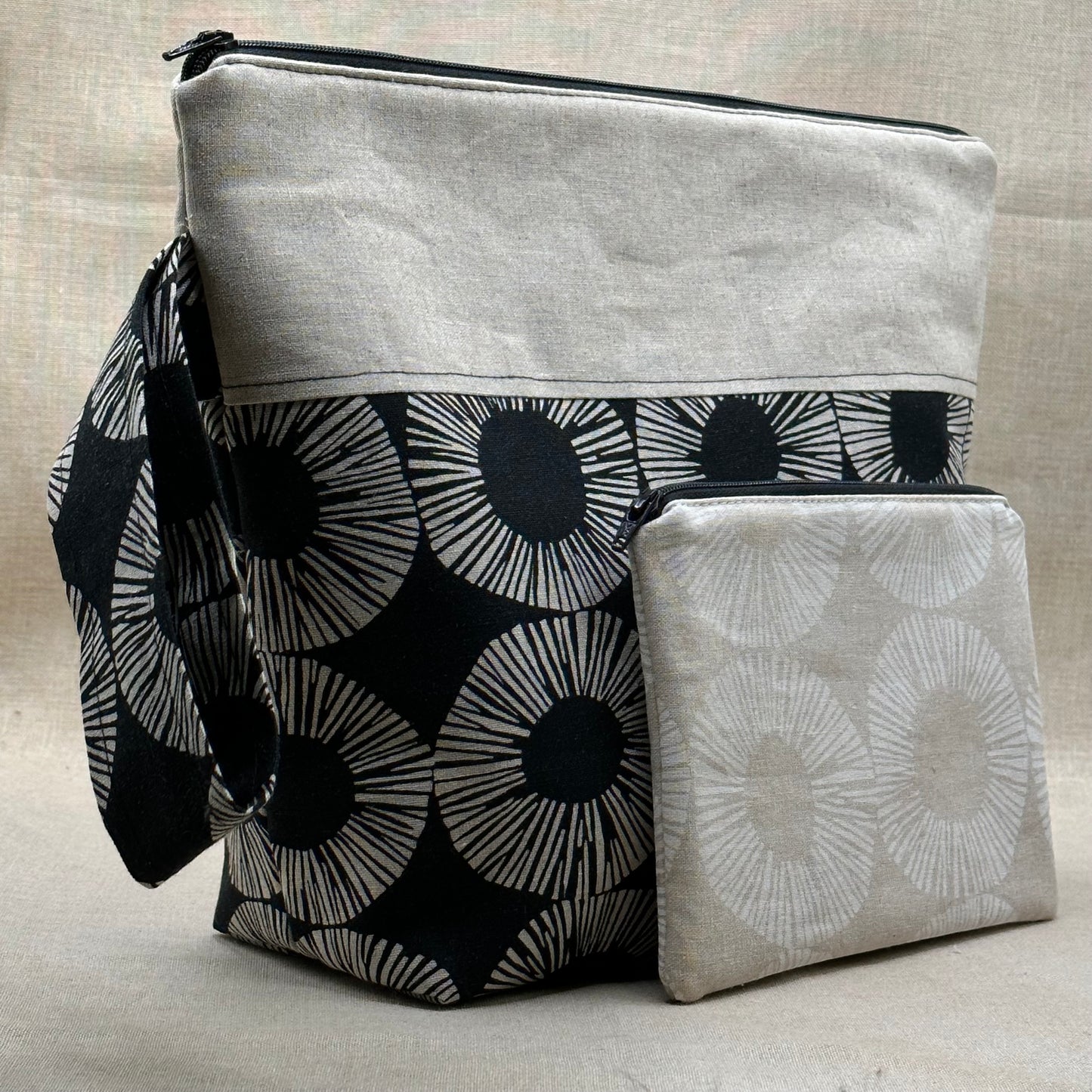 Pineapple Slice - Project Bag with Coordinating Notions Pouch
