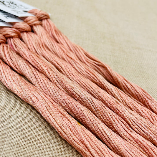 Roxy Floss Collection 8yd Salmon