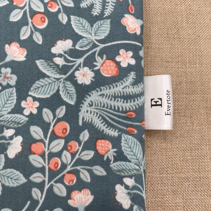 Berry Picking - Project Bag with Coordinating Notions Pouch